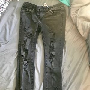 Forever 21 black distressed skinny jeans